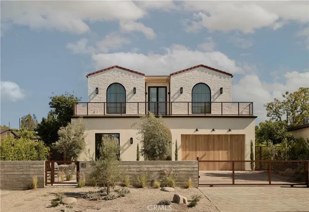 11741 La Maida, Valley Village