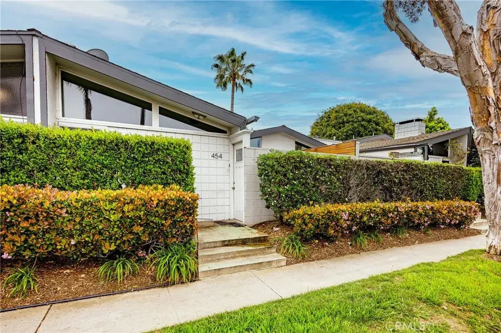 454 Bolero, Newport Beach