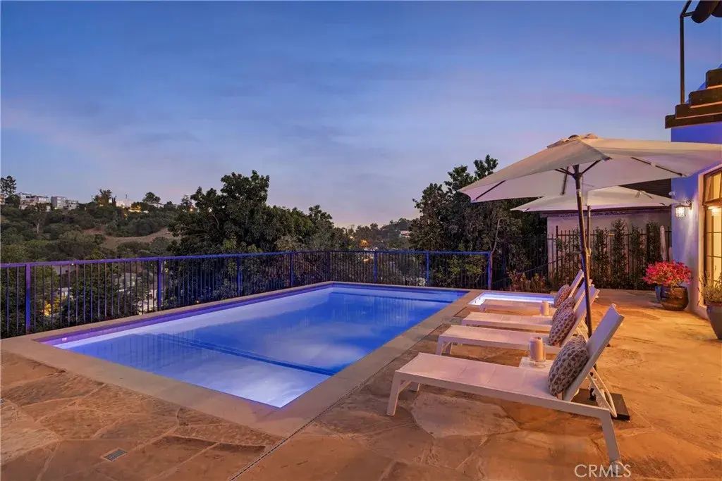 2168 Princeton, Los Angeles