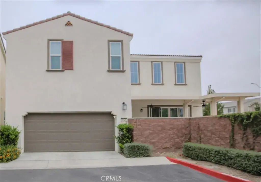 8529 Exposition, Chino