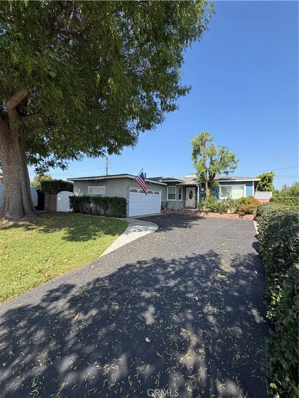 15853 Romar, Granada Hills