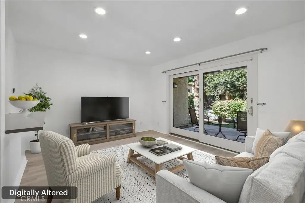 288 Tangelo, Irvine