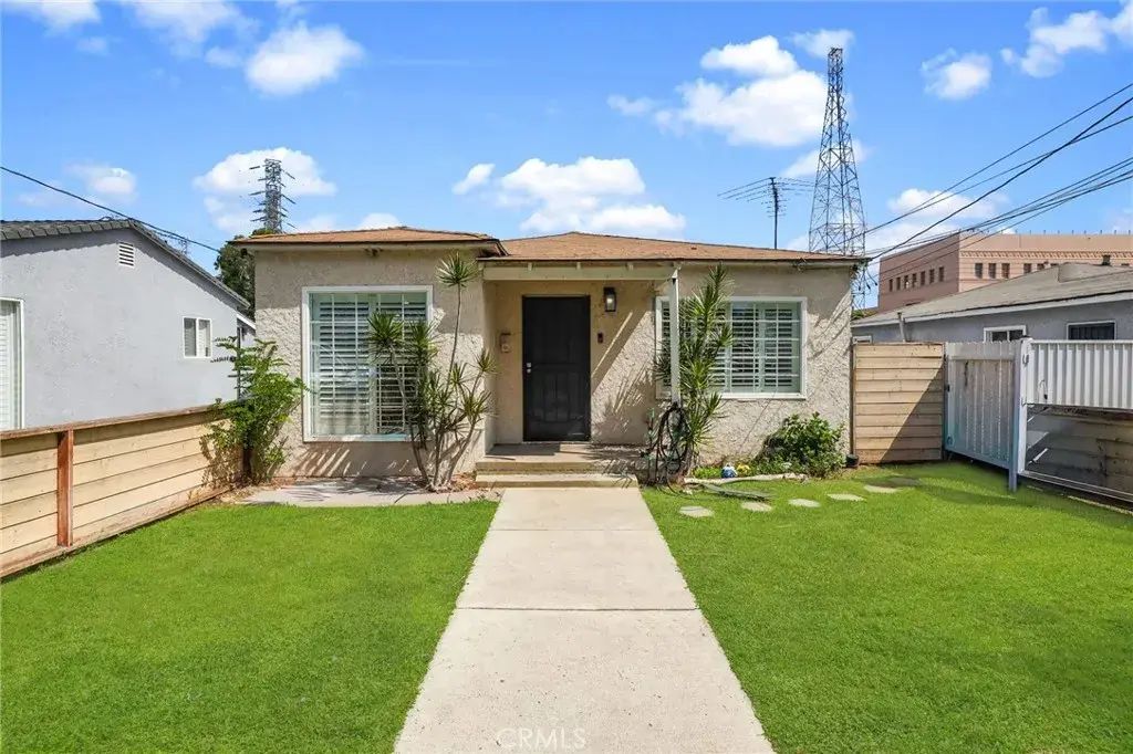 1319 E 68th Street, Long Beach