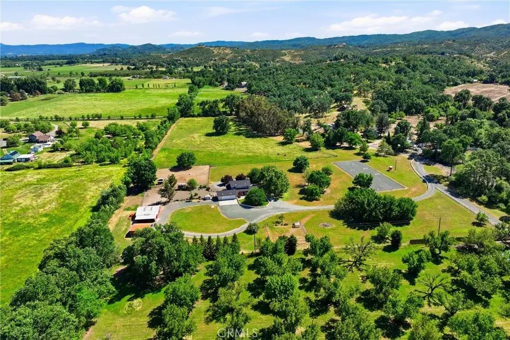 3416 Hendricks Road, Lakeport