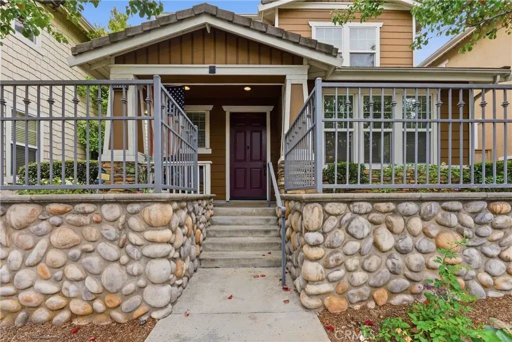 18048 Lemon, Yorba Linda