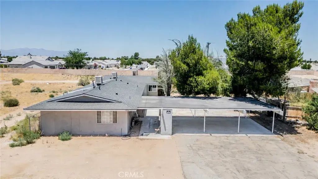 13336 Mohawk Road, Apple Valley