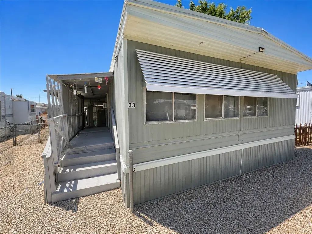 22325 Us Highway 18 33, Apple Valley