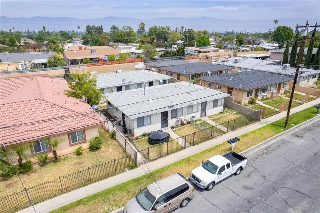 412 W Ramona, Rialto