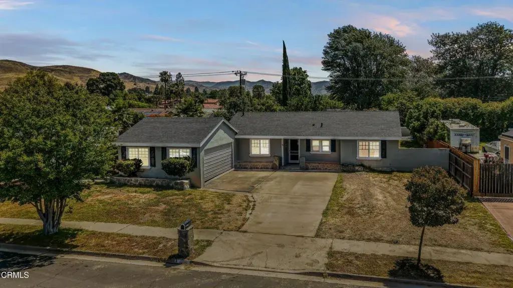 3290 Cole Avenue, Simi Valley