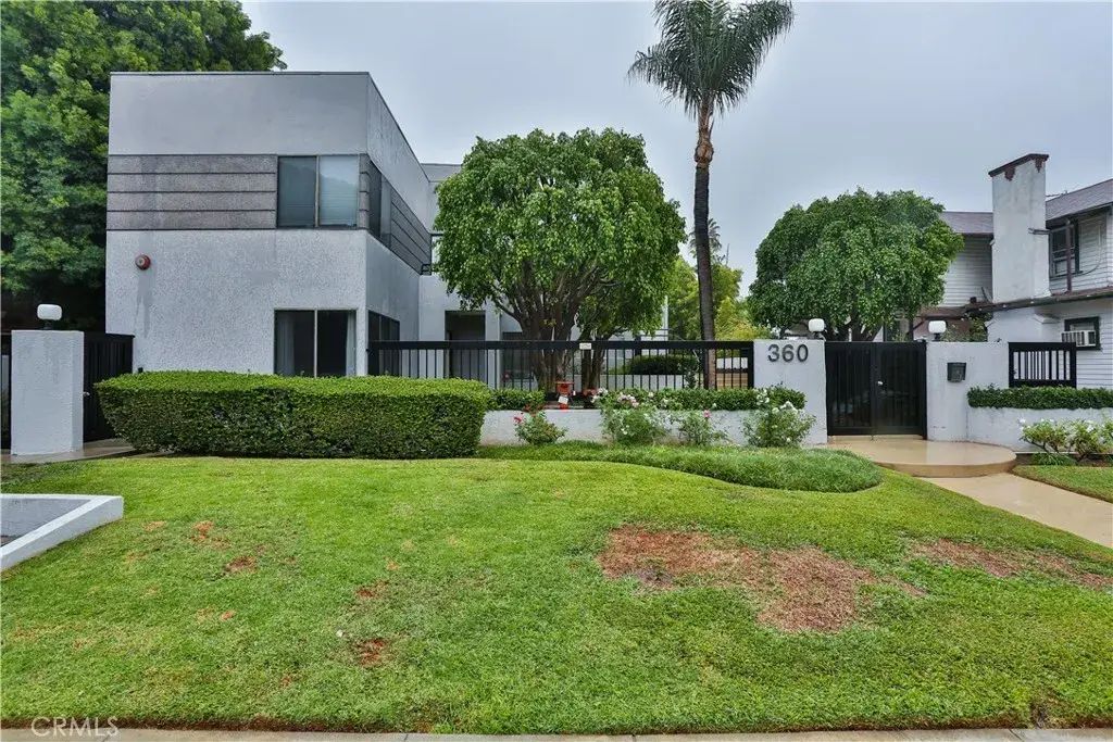 360 S Los Robles Avenue 6, Pasadena
