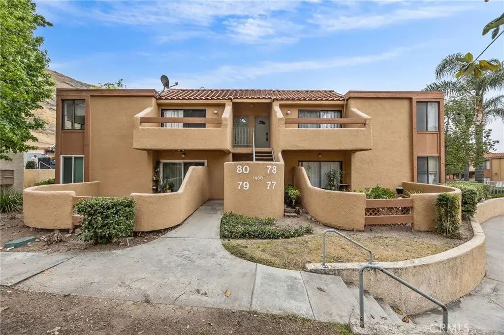 1400 W Edgehill Road 80, San Bernardino