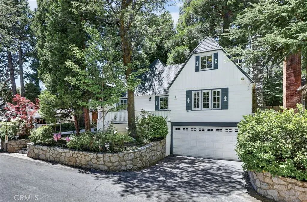 202 Maple Drive, Lake Arrowhead