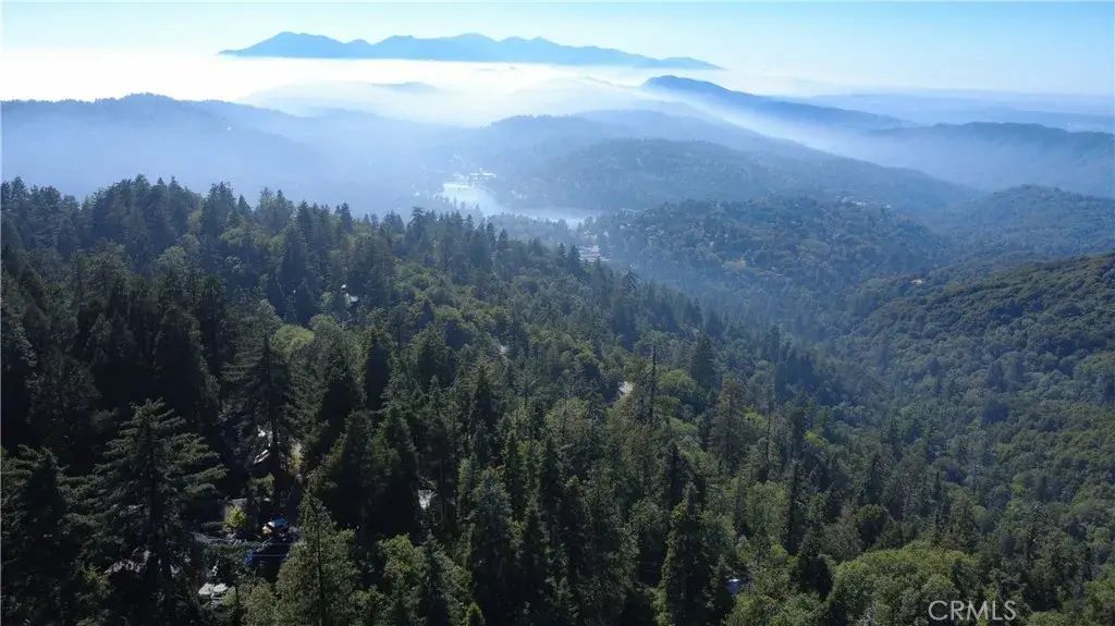25659 North, Twin Peaks