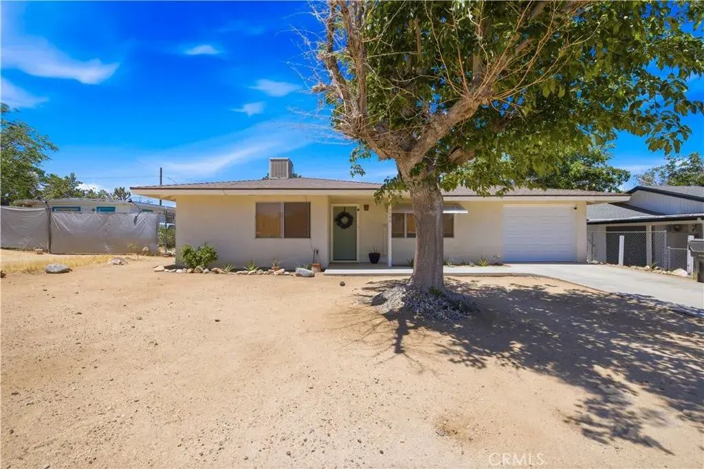 7744 Inca Trail, Yucca Valley