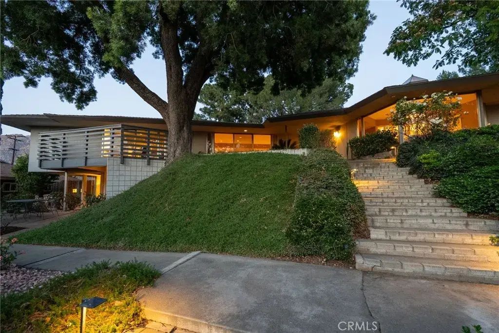 11517 Tulane, Riverside