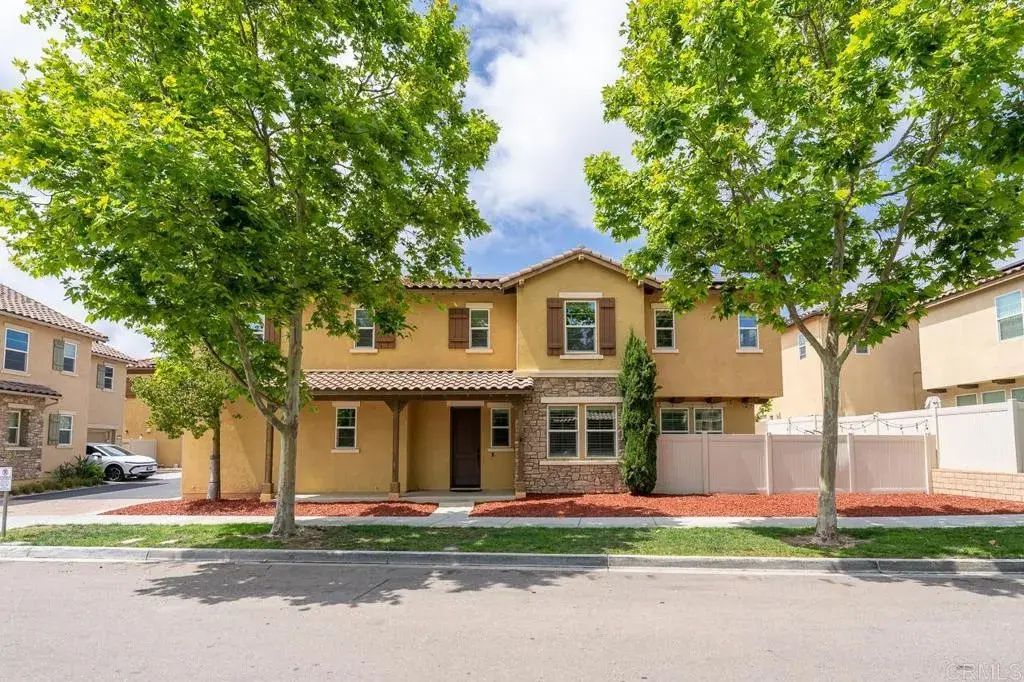 1217 Cathedral Oaks Rd, Chula Vista