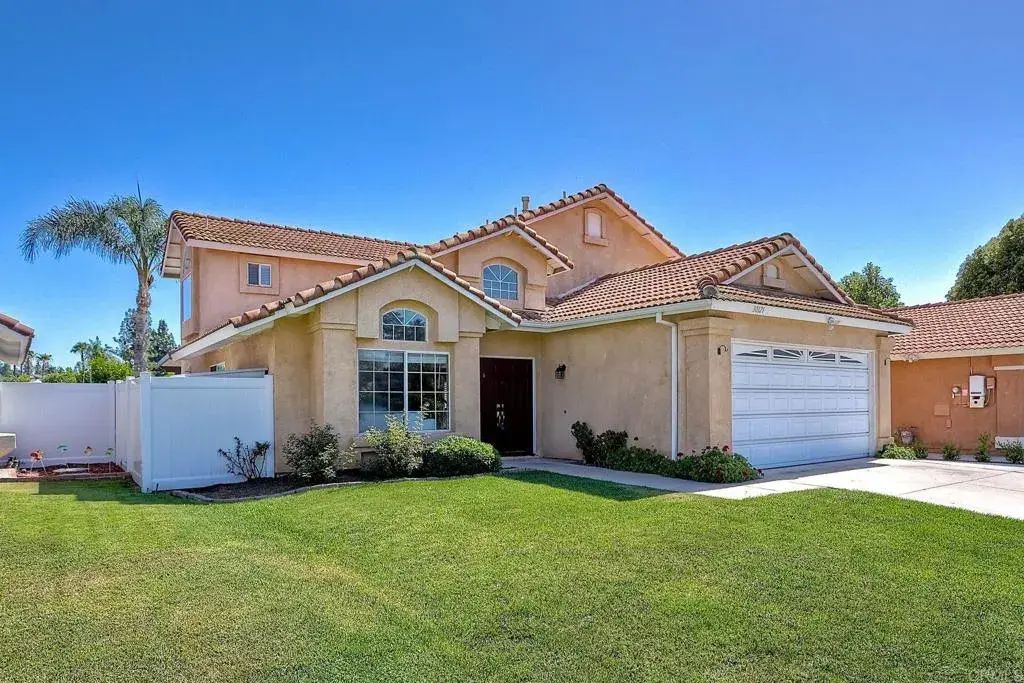 30121 Sierra Madre, Temecula