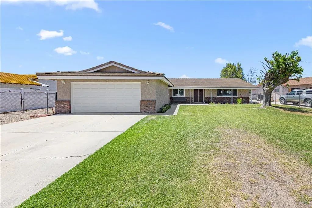 2670 Vine, Norco