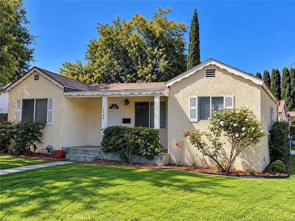 5759 Hazeltine, Van Nuys