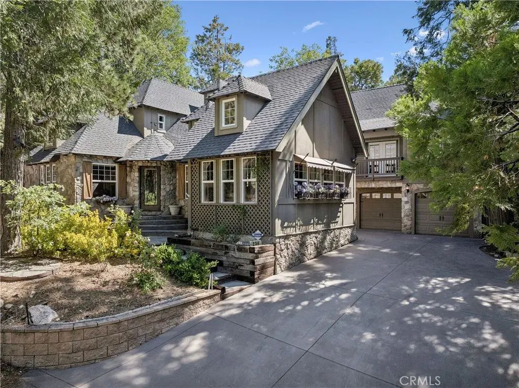234 Crest Circle, Lake Arrowhead