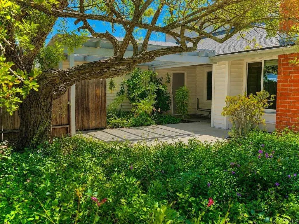 14744 Roberto Rio Road, Poway