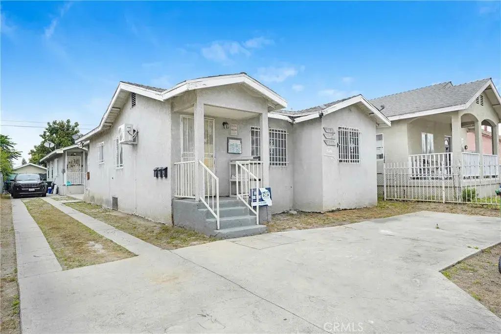 219 E 76th, Los Angeles