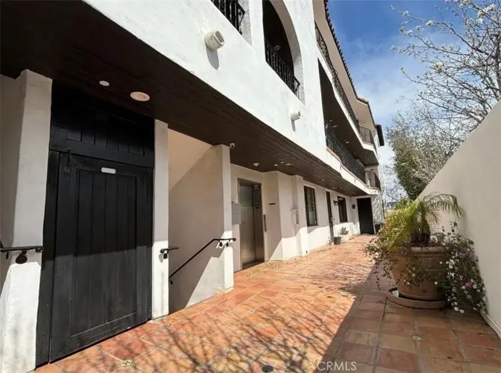 4440 Talofa Avenue 301, North Hollywood