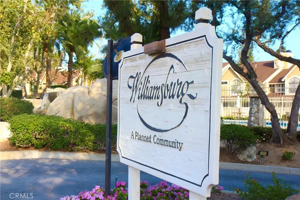 1848 E Covina 80, Covina