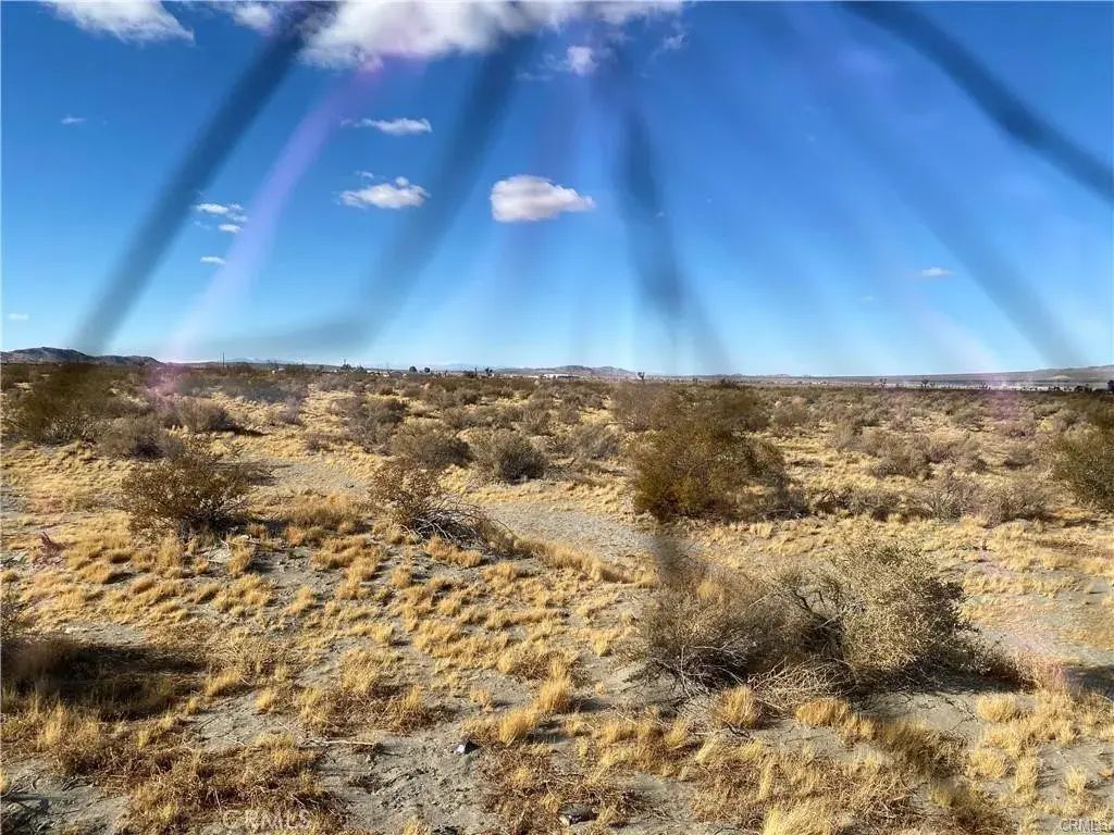 El Mirage, Adelanto
