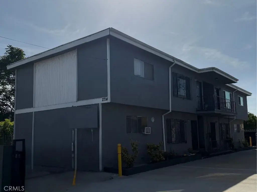 2714 Queen, Los Angeles