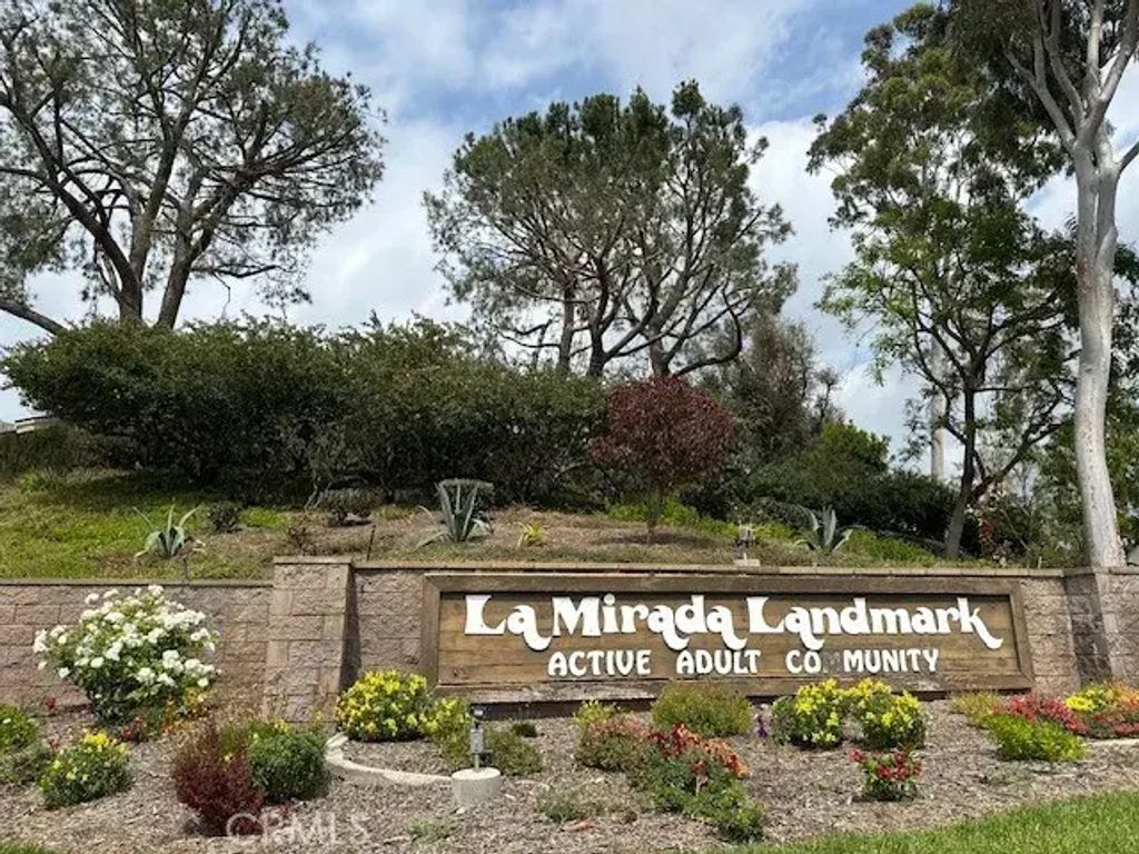 15902 Alta Vista, La Mirada