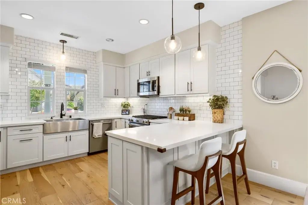 1345 Sun Dial Drive, Tustin