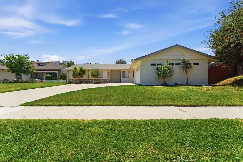 838 Rivera Street, Simi Valley