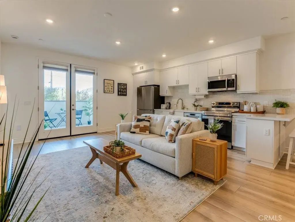 945 Madonna 103, San Luis Obispo