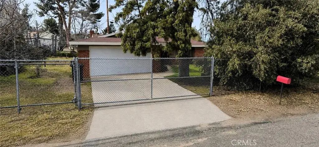 33273 Churchill, Lake Elsinore
