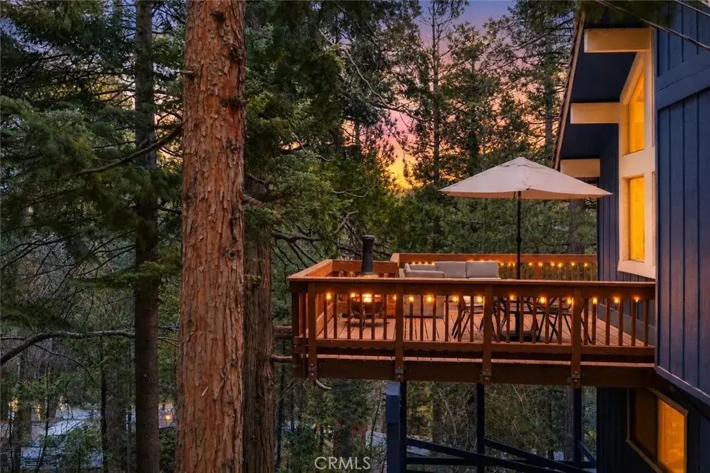 26645 Lake Forest, Twin Peaks