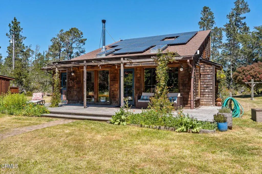 31760 Albion Ridge Road, Albion