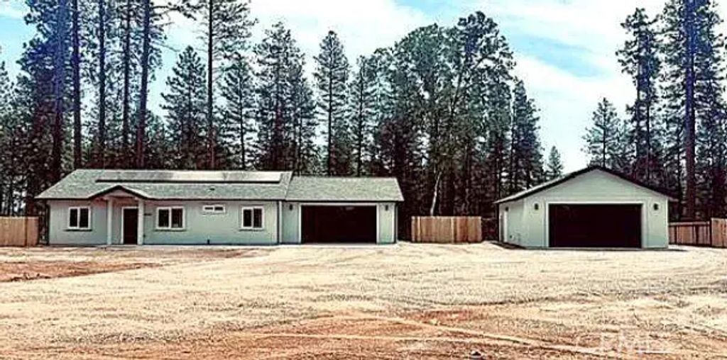 8862 Skyway, Paradise
