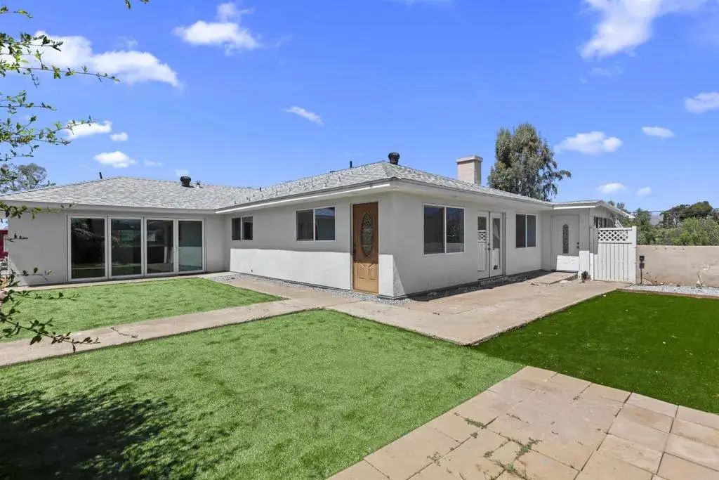 12752 Lindo Lane, Lakeside