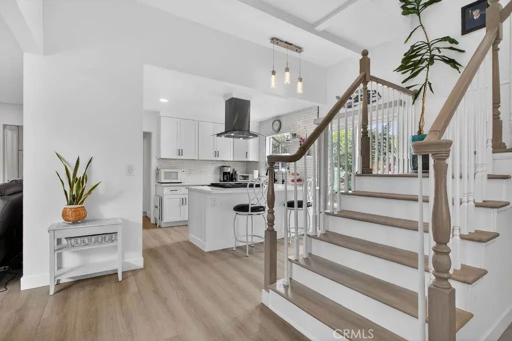 1010 W 19th, Costa Mesa