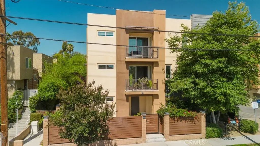 14104 W Monroe Place, Van Nuys