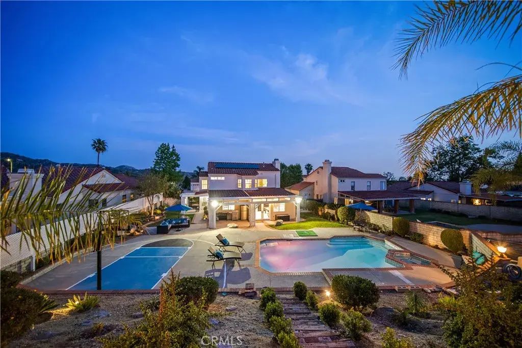 12647 Hubbard Street, Sylmar