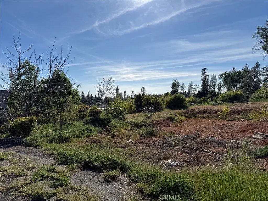 5701 Newland, Paradise