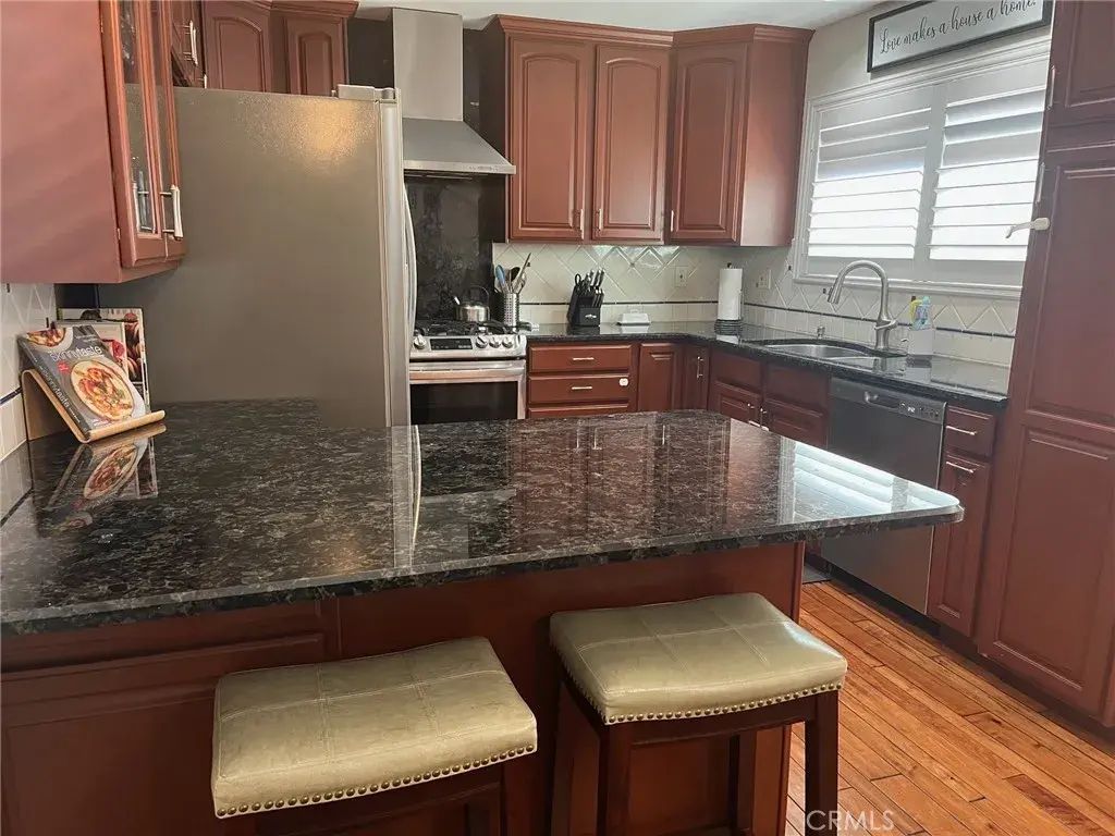 9583 Pettswood Drive 4, Huntington Beach