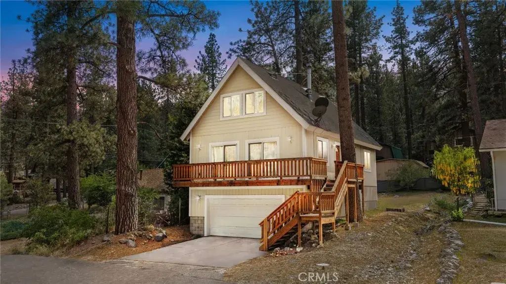 1661 Virginia Street, Wrightwood