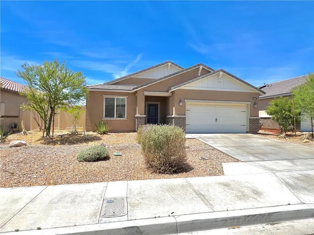 16834 Desert Willow, Victorville