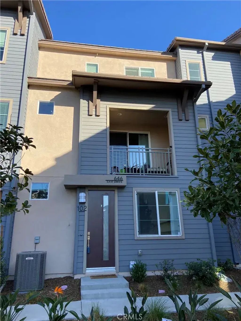646 Savi Drive 102, Corona