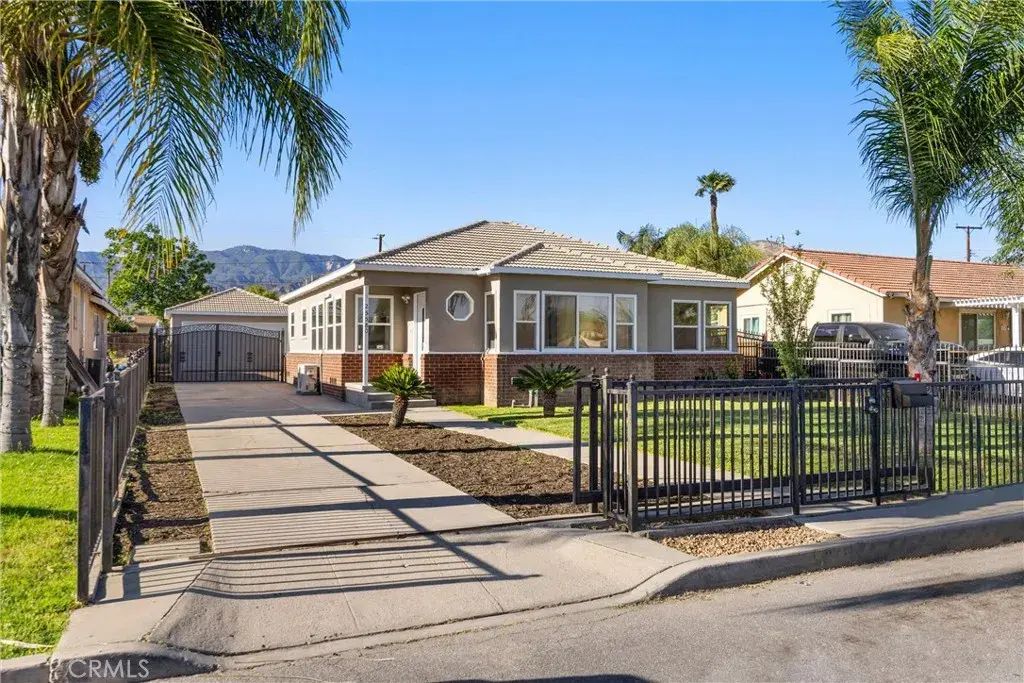 25580 Byron, San Bernardino
