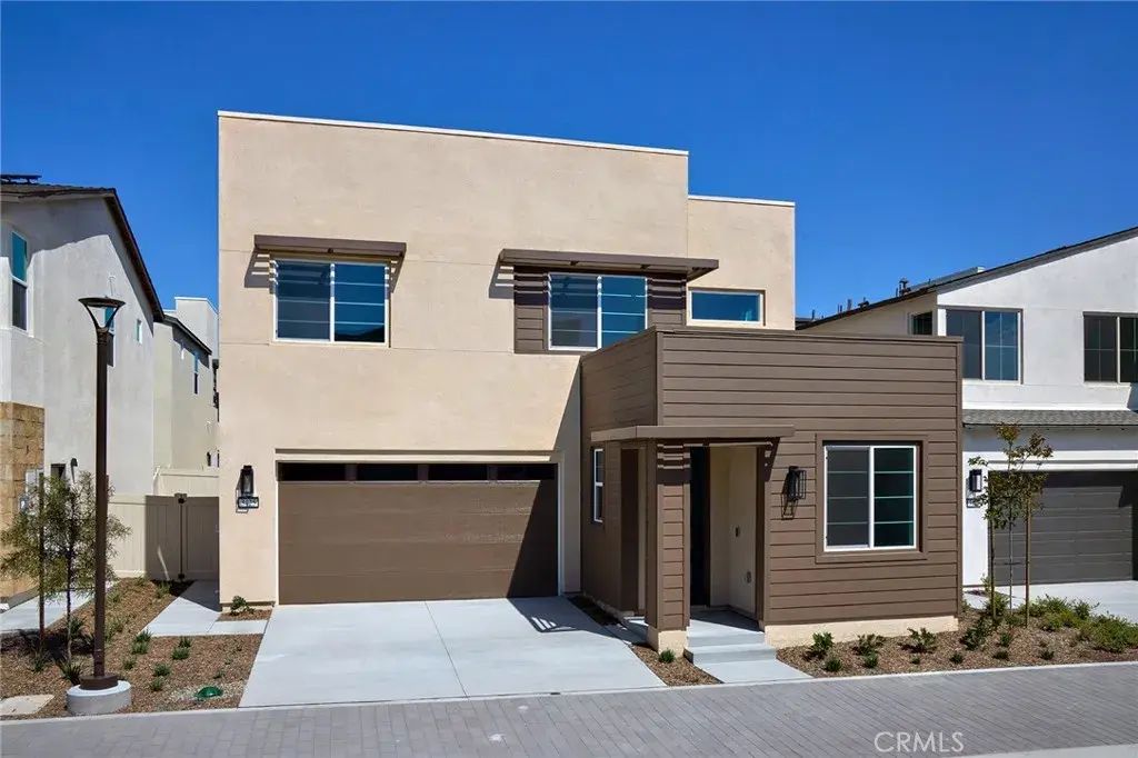 3425 East Moonstone Drive, Ontario