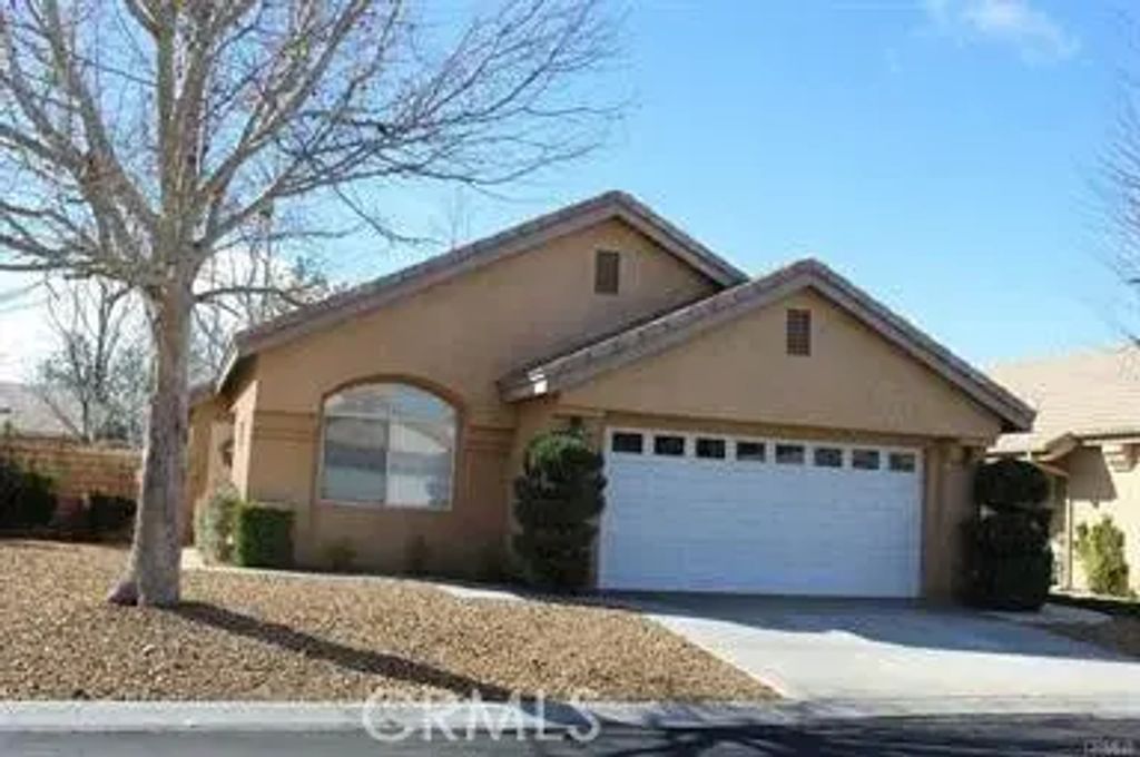 19569 Saint Andrews Way, Apple Valley